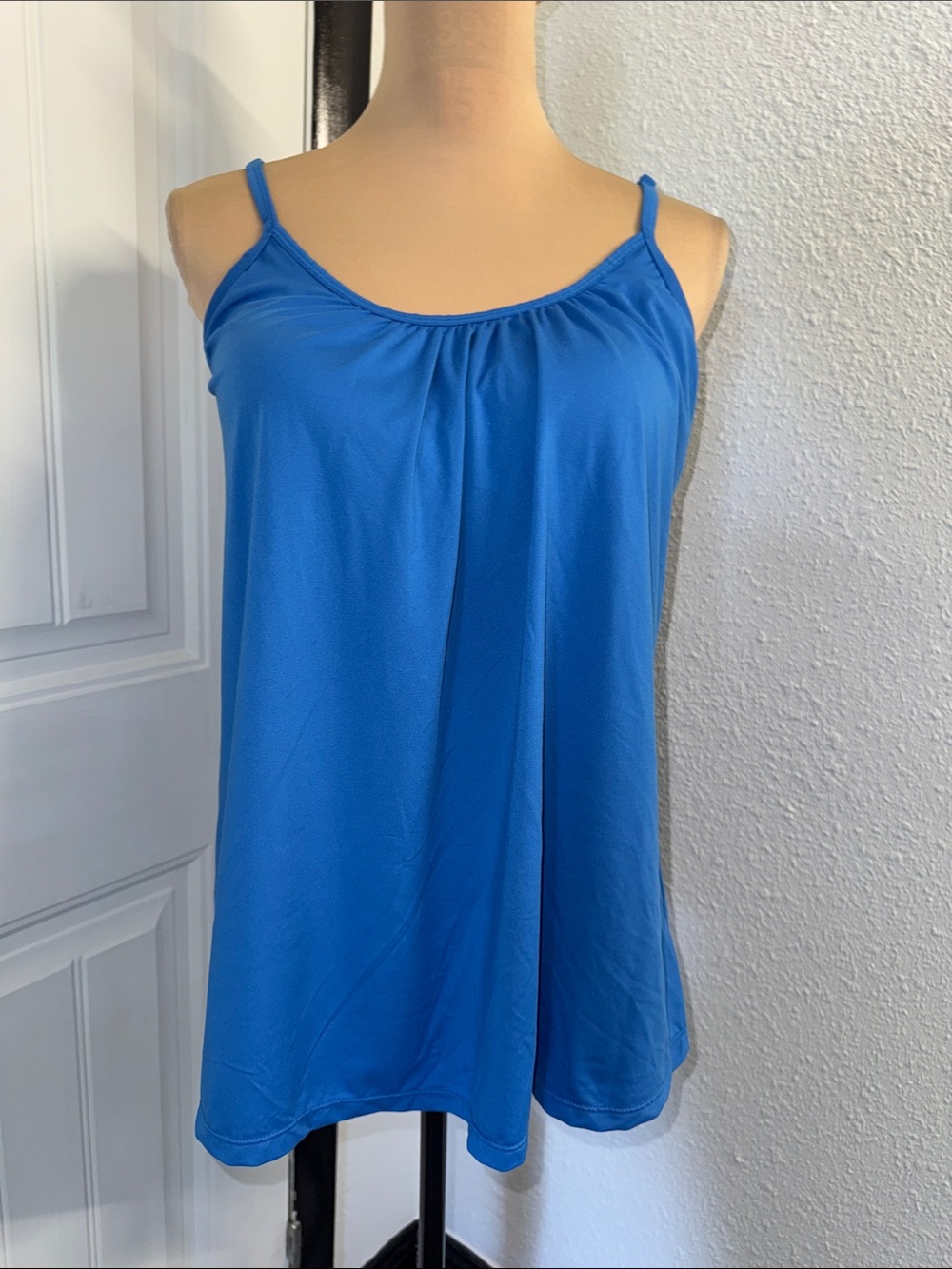 32 Degrees Bright Blue Spaghetti Strap Tank Top